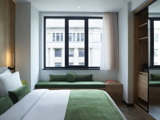 The Port Double Room with Square View