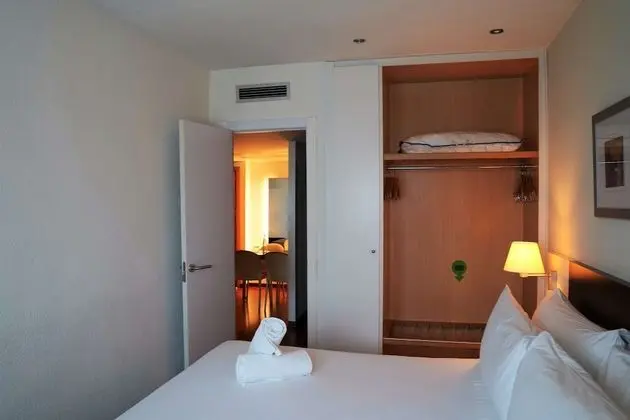 Tek Büyük Yataklı Oda (XL, 2 adults + 1 child)