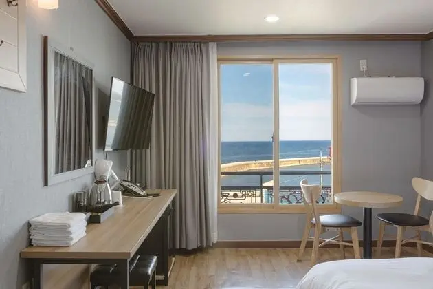 Oda, Deniz Manzaralı