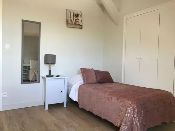 Comfort Üç Kişilik Oda, Birden Çok Yatak, Kısmi Deniz Manzaralı