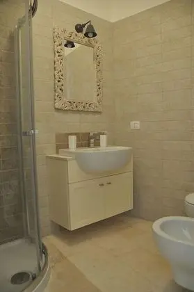 Junior Süit, Balkon