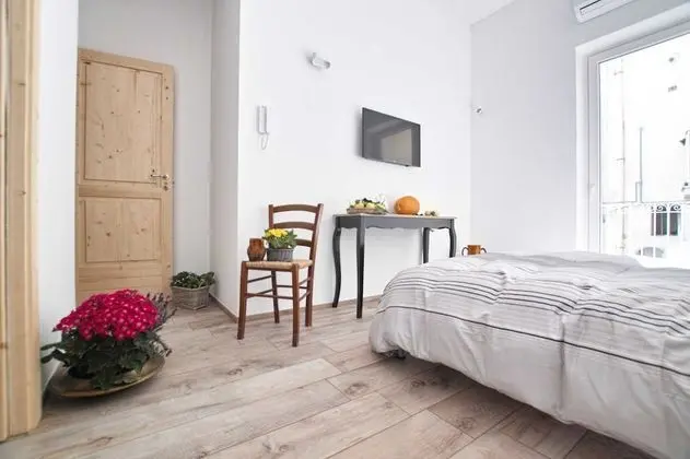 Tek Büyük Yataklı Oda, Balkon, Şehir Manzaralı