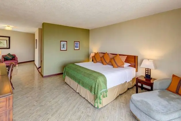 Basic Süit, Göl Manzaralı