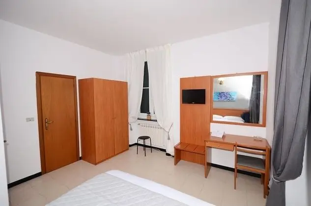 Deluxe Tek Büyük veya İki Ayrı Yataklı Oda, Balkon