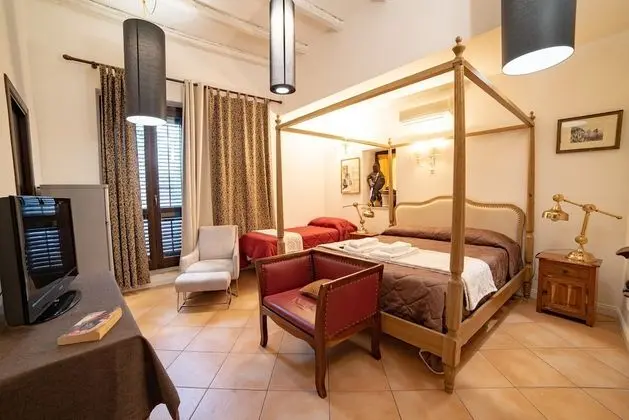 Deluxe Dört Kişilik Oda