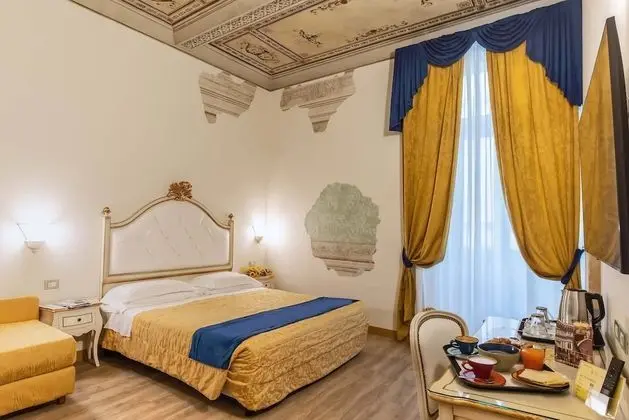 Standard Üç Kişilik Oda