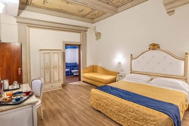 Standard Üç Kişilik Oda