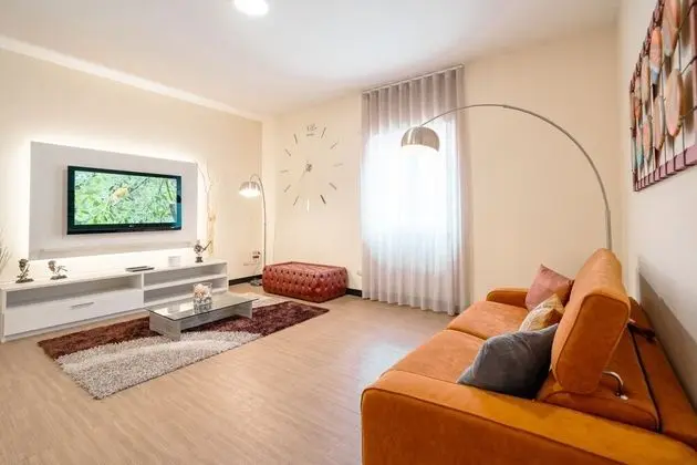 Basic Tek Büyük Yataklı Oda