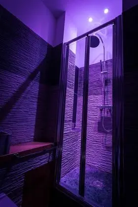 Comfort Tek Büyük Yataklı Oda (3)