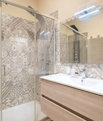 Standard Tek Büyük veya İki Ayrı Yataklı Oda, 1 Yatak Odası