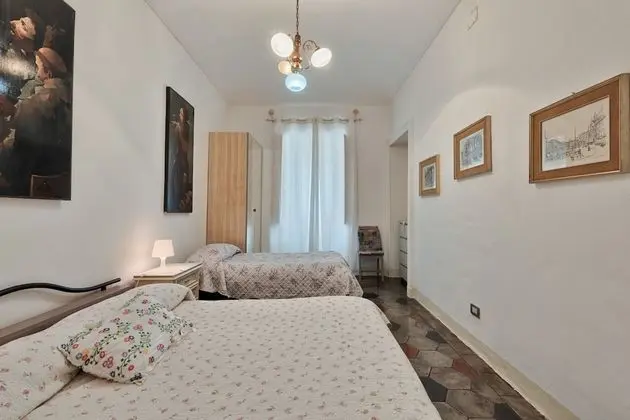 Apart Daire, 2 Yatak Odası, Sigara İçilmez