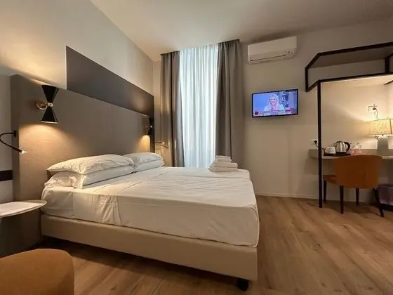 Standard Tek Büyük veya İki Ayrı Yataklı Oda