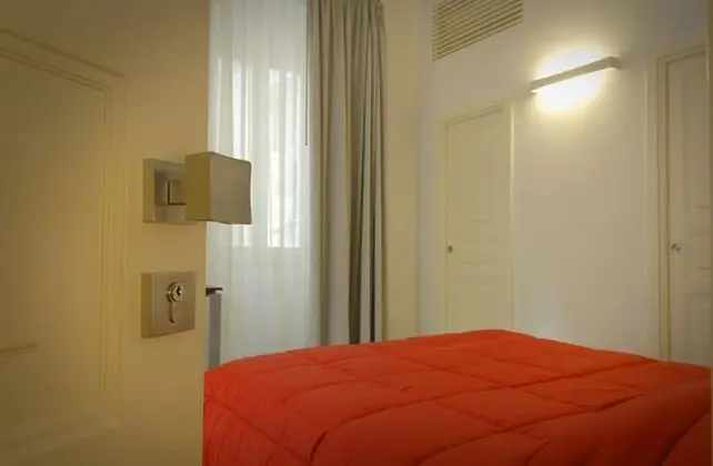 Superior Tek Büyük Yataklı Oda, Şehir Manzaralı