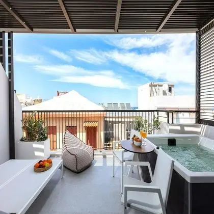 Junior Suite Sea View with Outdoor Jetted Tub