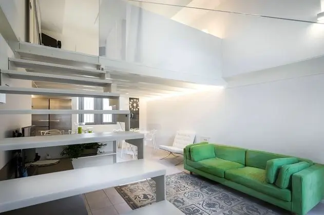 Çatı Katı (Loft) (Como city)