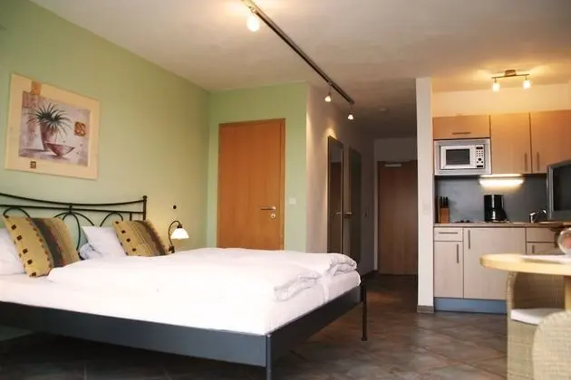 Comfort Tek Büyük Yataklı Oda