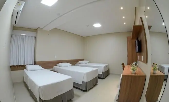 Deluxe Üç Kişilik Oda