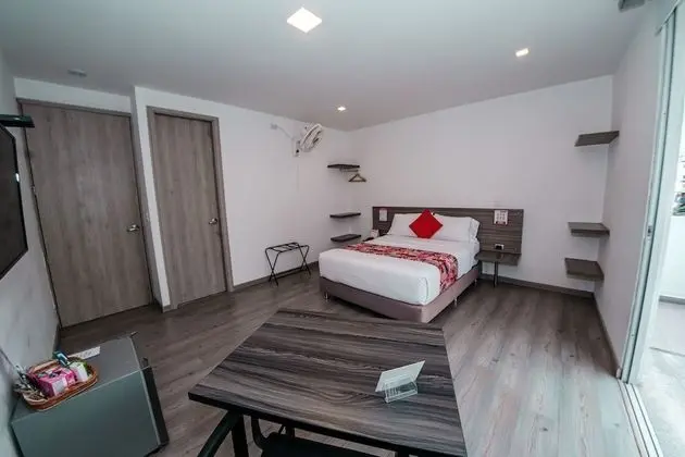Tek Büyük Yataklı Oda, Balkon