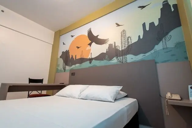 Standard Oda, 1 Büyük (Queen) Boy Yatak