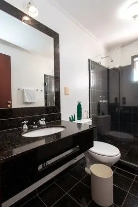 Standard Oda, 1 Büyük (Queen) Boy Yatak