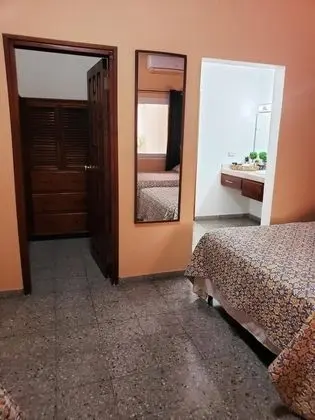 Üç Kişilik Oda