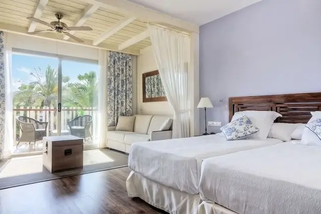 Club Room San Juan (Port Aventura tickets & 1 Ferrari Land ticket & Express Premium pass 1 day)