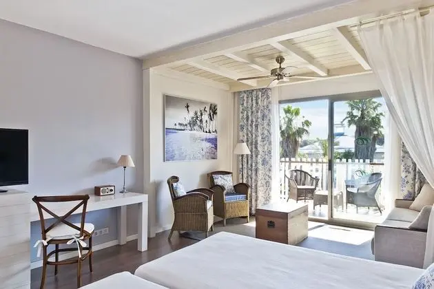 Club Room San Juan (Port Aventura tickets & 1 Ferrari Land ticket & Express Premium pass 1 day)