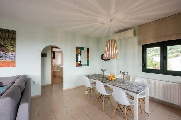 Ev, Deniz Manzaralı (Portela House 1)