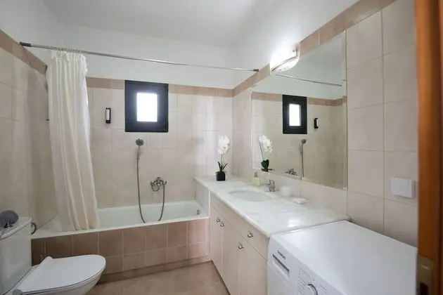 Ev, Deniz Manzaralı (Portela House 2)