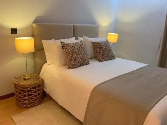 Premium Tek Büyük Yataklı Oda