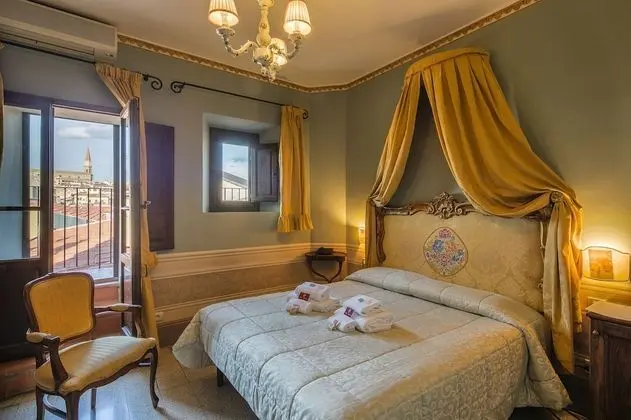 Panoramic Tek Büyük Yataklı Oda, 1 Çift Kişilik Yatak, Balkon, Şehir Manzaralı