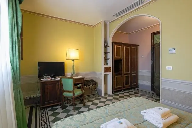 Tek Büyük Yataklı Oda