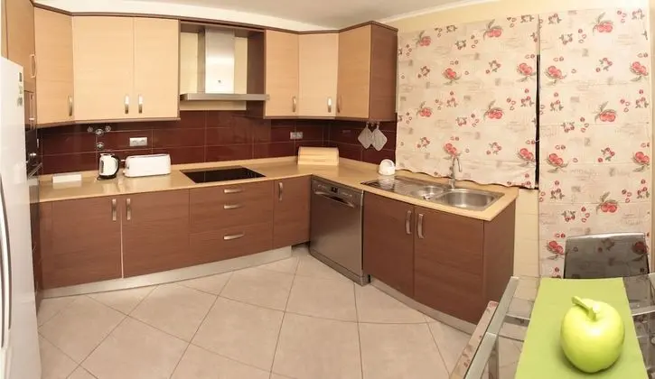Apart Daire, 2 Yatak Odası, Balkon