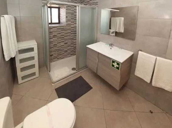 Apart Daire, 2 Yatak Odası, Balkon