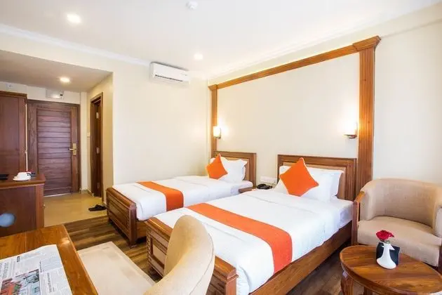 Deluxe Tek Büyük Yataklı Oda