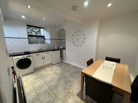 Classic Apart Daire, Özel Banyo (Portland View Underground)