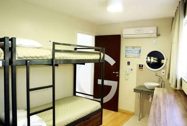 Ortak Ranzalı Oda, Sadece kadınlar için, Ortak Banyo (6 people)