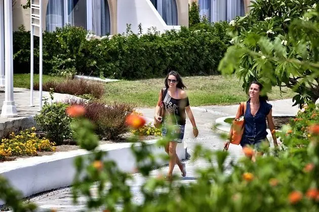 Tek Büyük Yataklı Oda, Bahçe Manzaralı