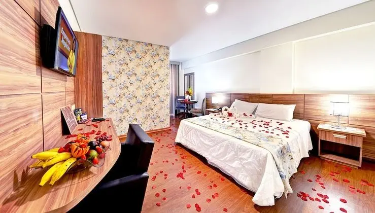 Grand Tek Büyük veya İki Ayrı Yataklı Oda