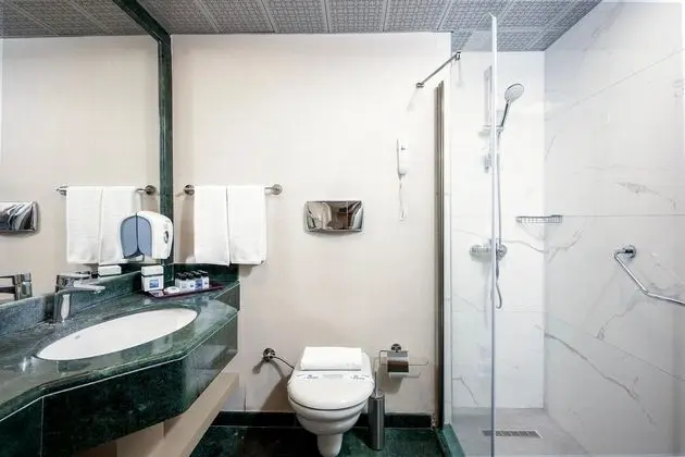 https://images.etstur.com/files/images/hotelImages/TR/51914/l/Porto-Bello-Hotel-Oda-397295.jpg