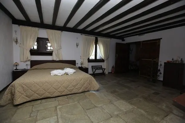 Grand Villa, Birden Çok Yatak Odası (sleeps 48)