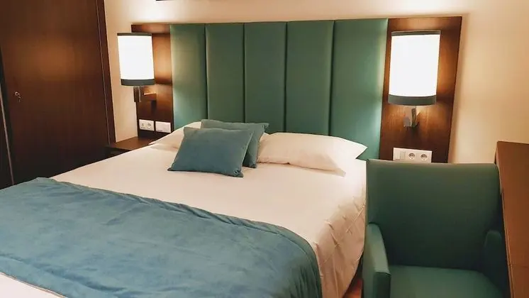 Comfort Tek Büyük Yataklı Oda