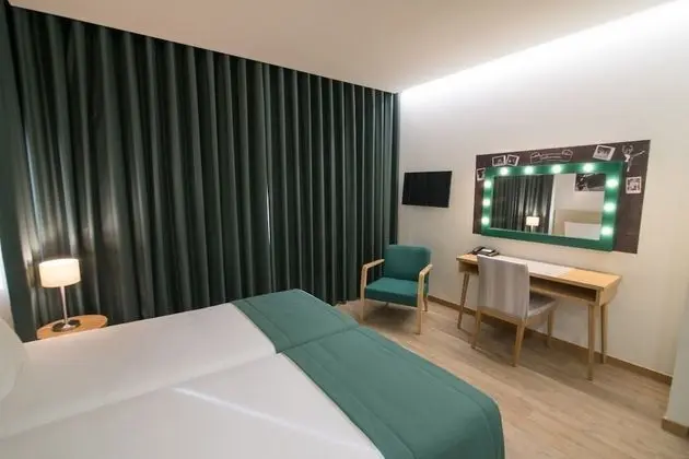 Deluxe İki Ayrı Yataklı Oda