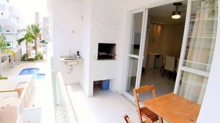 Superior Apart Daire, Avlu Manzaralı