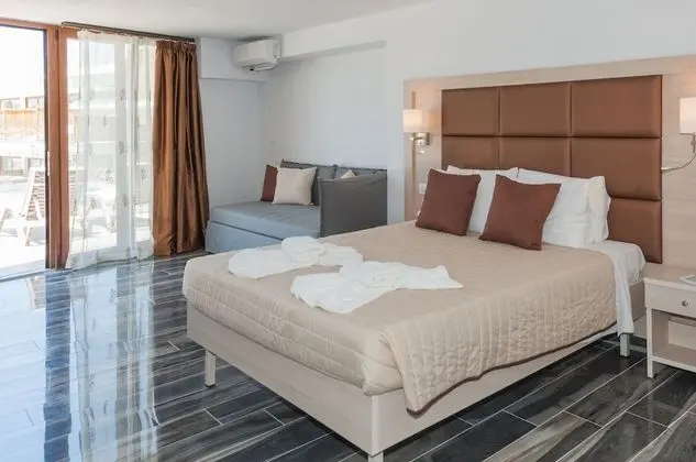 Deluxe Tek Büyük Yataklı Oda, Bahçe Manzaralı