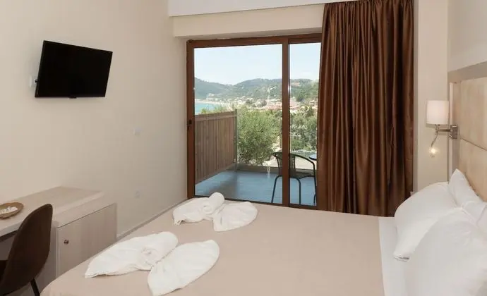 Deluxe Tek Büyük Yataklı Oda, Deniz Manzaralı