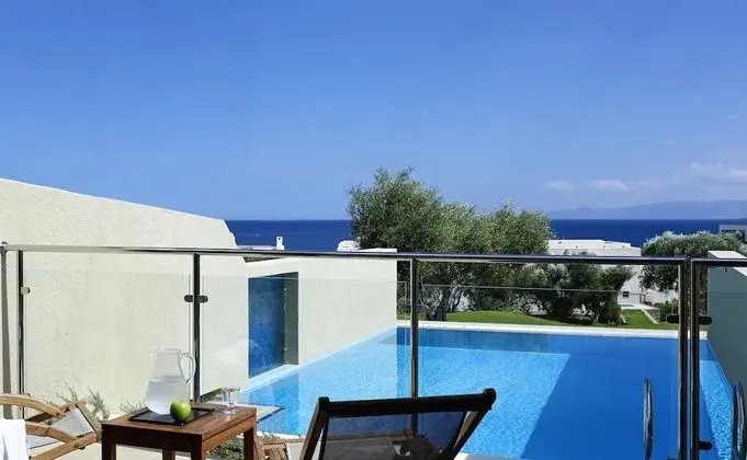 Süit (Sea View Individual Pool)
