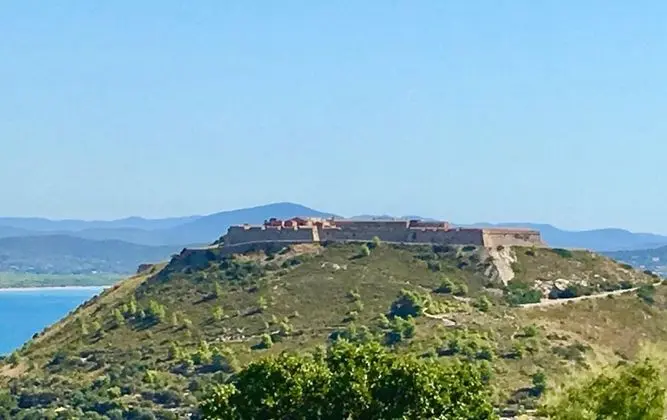 Villa, Sigara İçilebilir