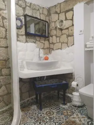 Basic Tek Büyük Yataklı Oda