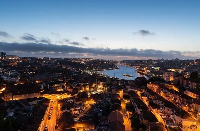 Apart Daire, 1 Yatak Odası, Balkon, Nehir Manzaralı